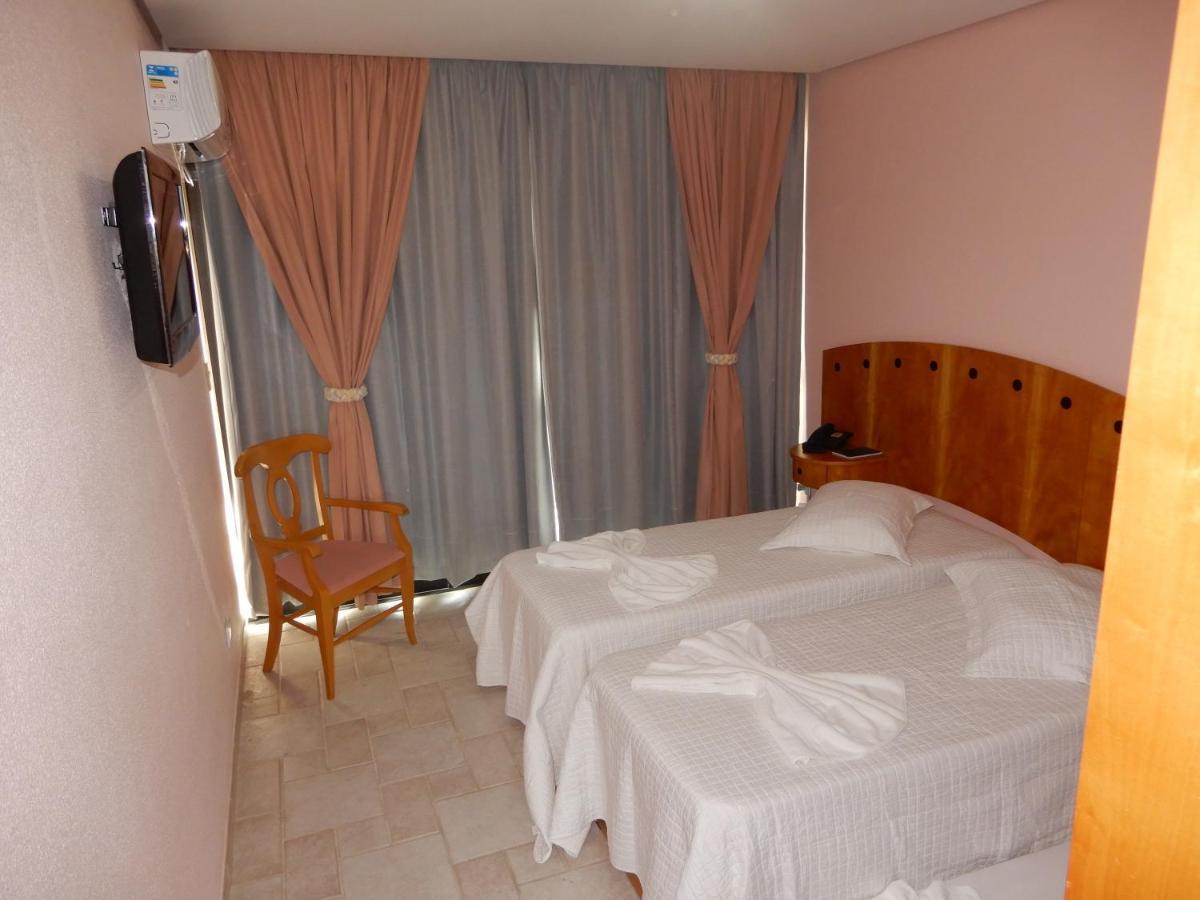 Aojesp Hotel Caraguatatuba